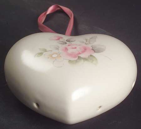 Tea Rose Pommander
