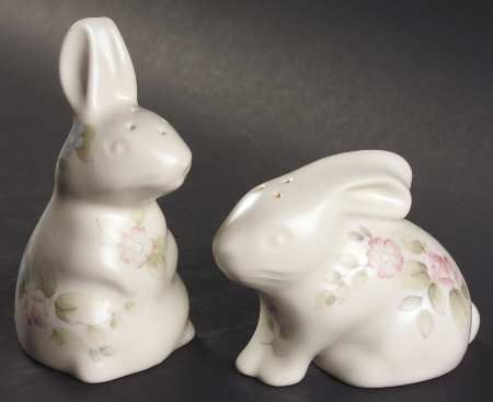 Tea Rose Figural Salt & Pepper Set by Pfaltzgraff