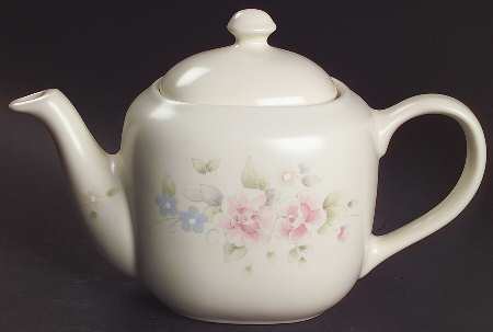 Tea Rose Oval Teapot & Lid by Pfaltzgraff