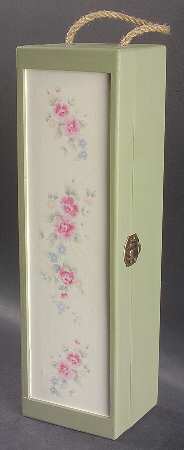 Tea Rose Wood and Hinged Wine Box