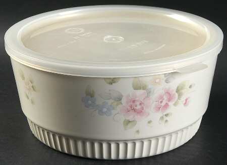 Tea Rose 7" Round Baker & Plastic Lid