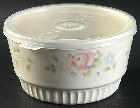 Tea Rose 5" Round Baker & Plastic Lid