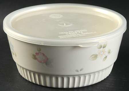 Tea Rose 6" Round Baker & Plastic Lid