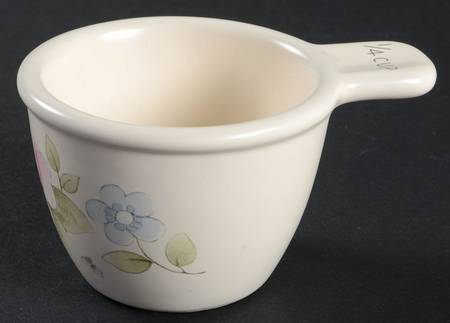 Tea Rose 1/4 Cup Measuring Cup