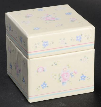 Tea Rose Small Paper Nesting Box