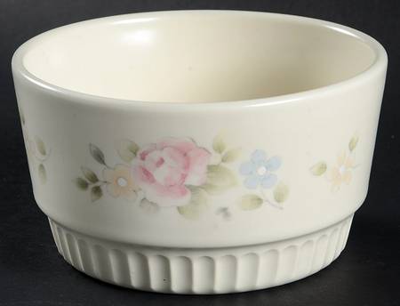 Tea Rose 5" Round Baker