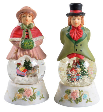 Tea Rose Holiday Snow Globe Salt & Pepper Set