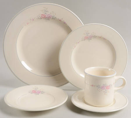 Trousseau 5 Piece Place Setting