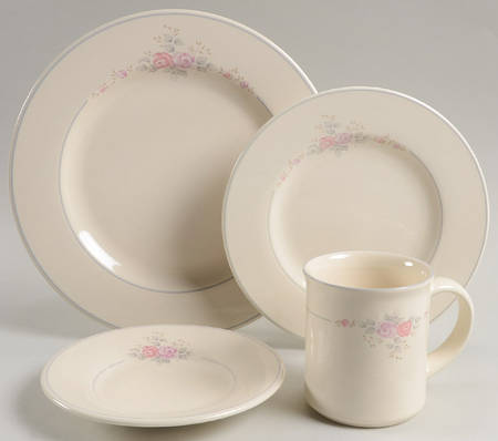 Trousseau 4 Piece Place Setting