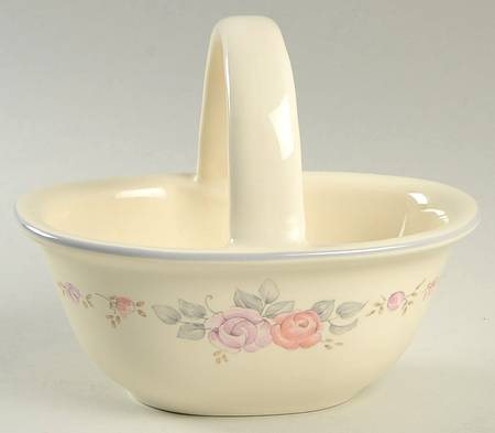Trousseau Small Basket
