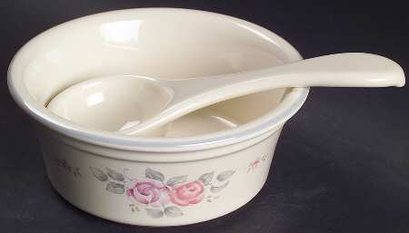 Trousseau Dip/Salsa Crock & Ladle