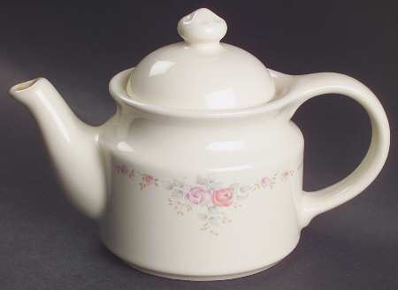 Trousseau Mini Teapot & Lid