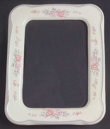 Trousseau 9" Picture Frame