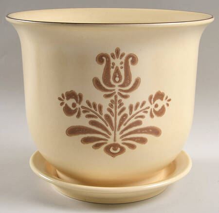 Village (Made in USA) 8" Flower Pot & Underplate