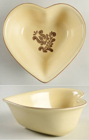 Village (Made in USA) Heart Shaped Baker