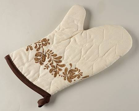 Village (Made in USA) Cloth Oven Mitt