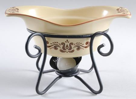 Village (Made in USA) Gravy Server W/Metal Stand