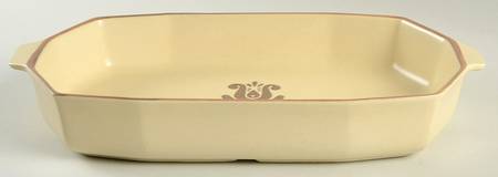 Village (Made in USA) 14" Rectangular Baker