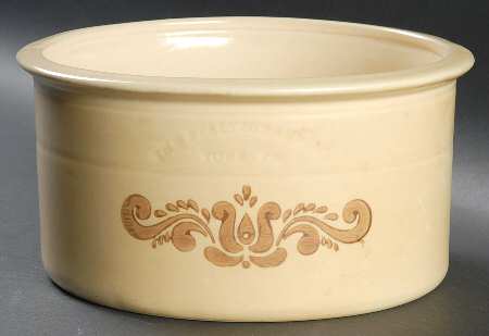 Village (Made in USA) Extra Large Open Crock