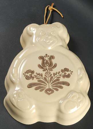 Village (Made in USA) Jello Mold