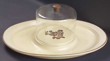 Village (Made in USA) Cheese and Cracker Set with Dome