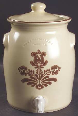 Village (Made in USA) Beverage Crock & Lid