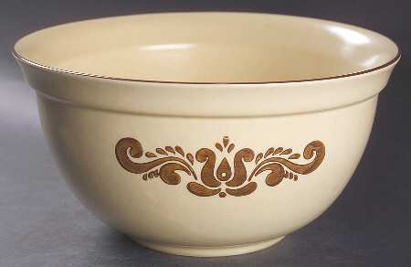 Village (Made in USA) 9" Mixing Bowl