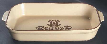 Village (Made in USA) 13"  Rectangular Baker