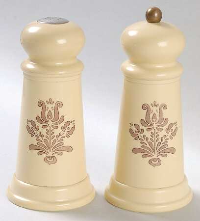 Village (Made in USA) Plastic Salt & Pepper Mill Set