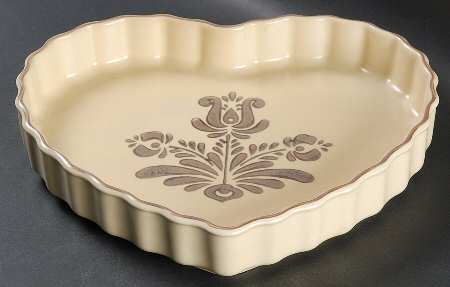 Village (Made in USA) Heart Shape Quiche Dish