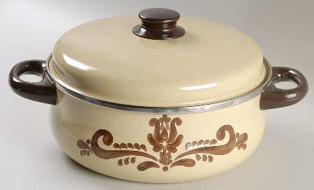 Village (Made in USA) 4 Quart Metal Covered Casserole