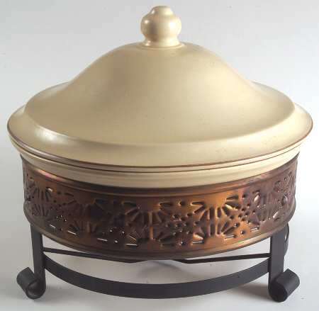 Village (Made in USA) Chafing Dish and Lid with Warmer