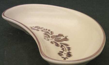 Village (Made in USA) Crescent Salad Plate
