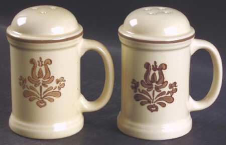 Village (Made in USA) Stove Top Salt & Pepper Set