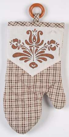 Village (Made in USA) Cloth Oven Mitt