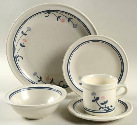 Windsong 40 Piece Estate Set