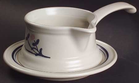 Windsong Round Gravy Boat & Underplate