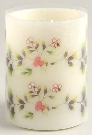 Winterberry Medium Luminary Candle (Battery Operated)