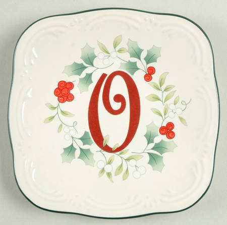 Winterberry Square Appetizer Plate