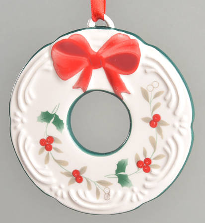 Winterberry Ornament