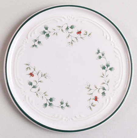 Winterberry Round Cheese Dish No Lid