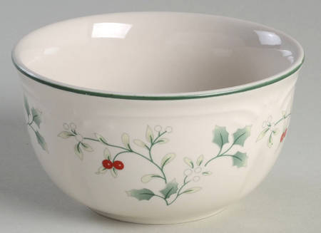Winterberry Dessert Bowl