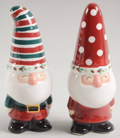 Winterberry Figural Salt & Pepper Set