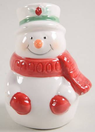 Winterberry Figural Salt Shaker