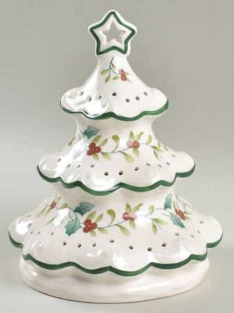 Winterberry 6'' Led Light Christmas Tree