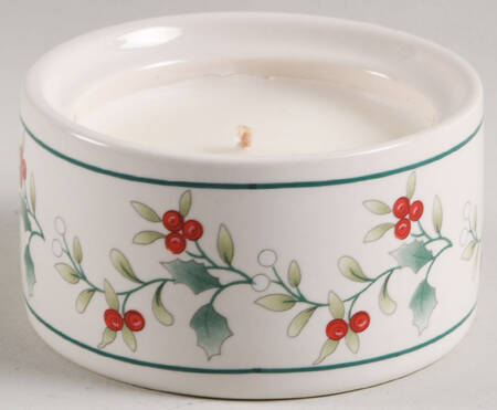 Winterberry Box-Round & Candle/No Lid