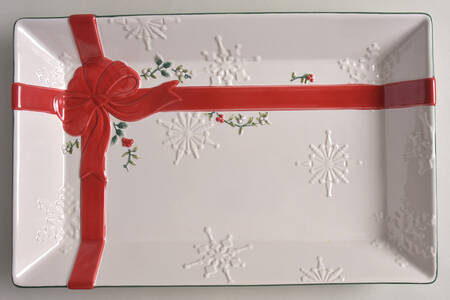 Winterberry 16'' Rectangular Tray