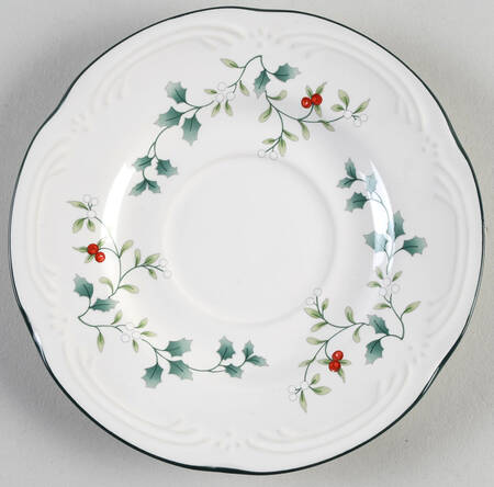 Winterberry Saucer for Flat Cup