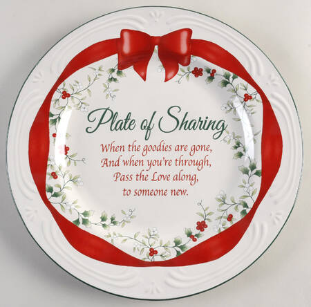 Winterberry Red Ribbon Sharing Plate