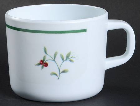 Winterberry Melmac/Melamine Child's Mug